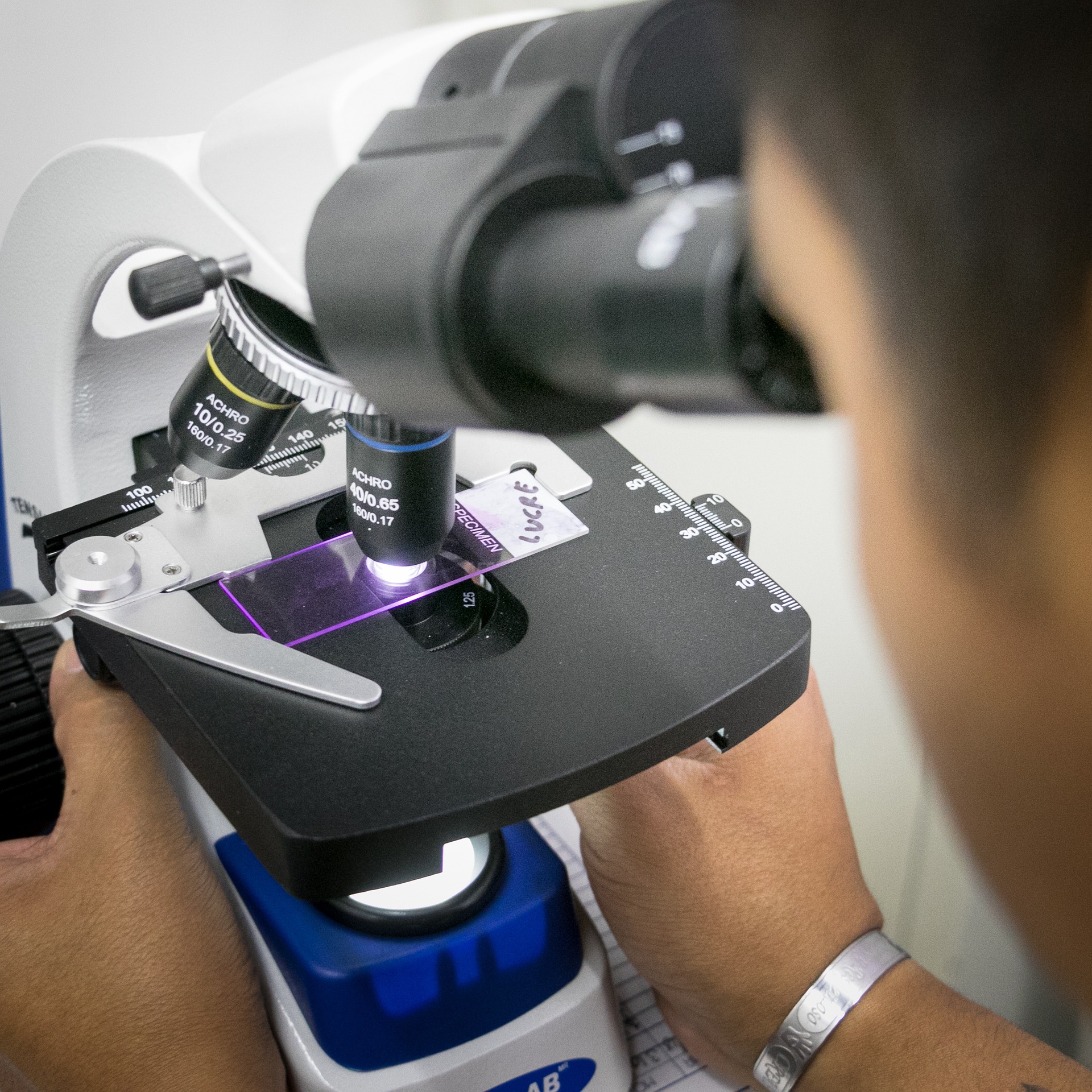 Equipo e instalaciones de Laboratorio Clínico Altos de Jalisco